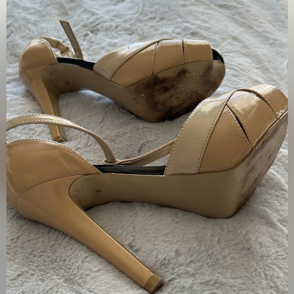 GUESS HEELS - Picture 3 of 4